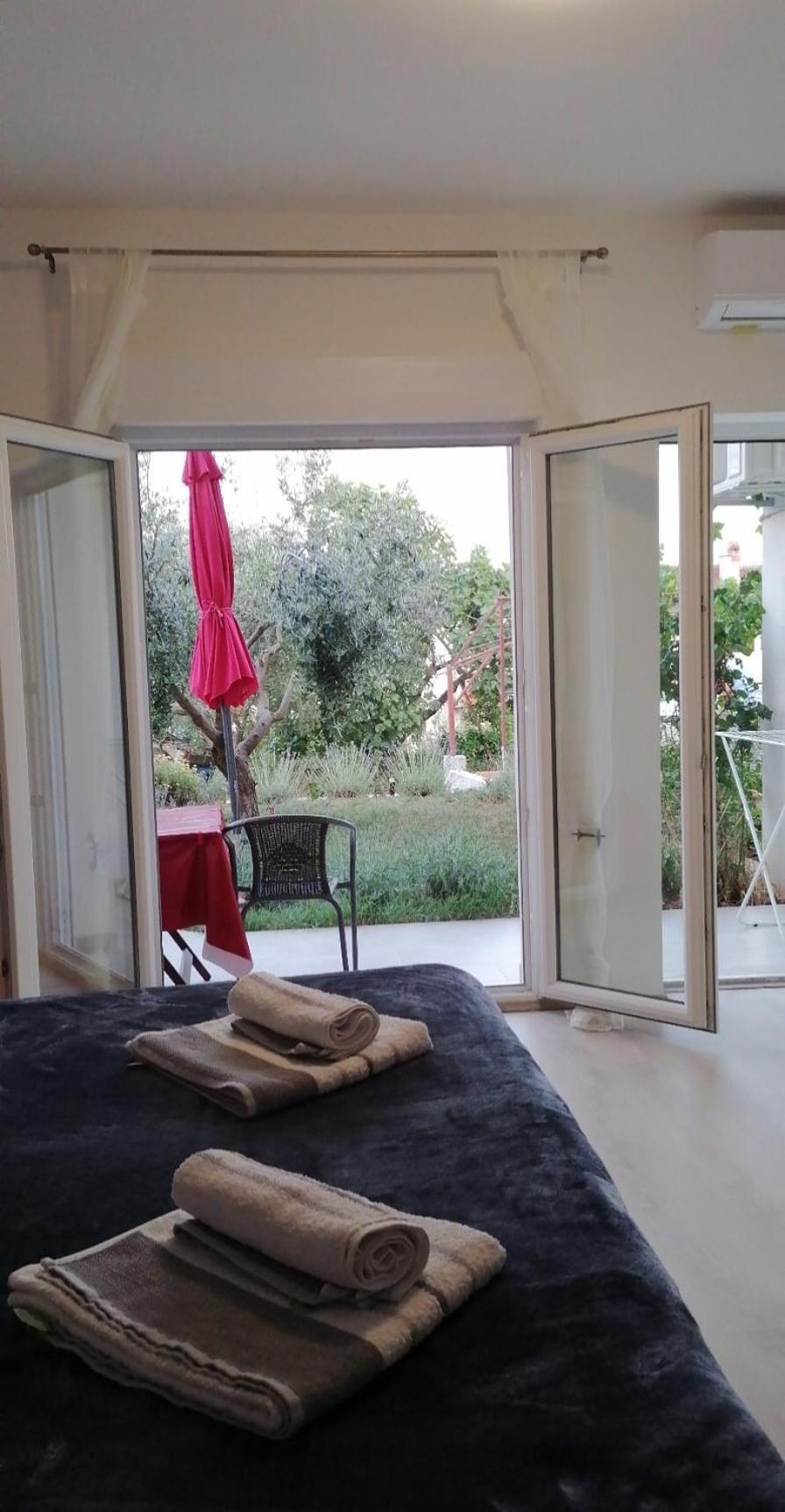 Leona Apartment Vidikovac, 普拉 客房 照片